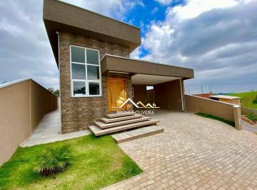 81702cd2ddb10ca2eefd4c27d585c77fca5efd23 · Casa de Padrão em Condomínio