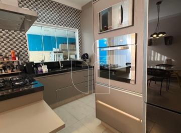 Casa · 140m² · 3 Quartos · 2 Vagas · Residencial Vila Vicensa - Casa - 3 quartos - 2 banheiros - em Jardim Colibri, M