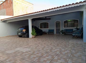 Casa de 2 quartos, Itanhaém · Casa para Venda, Itanhaém / SP. Possui 02 dormitórios