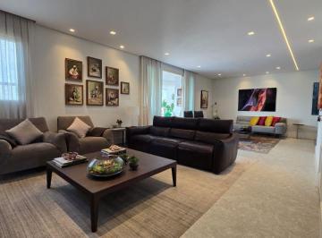 Apartamento de 3 quartos, São Paulo · Apartamento reformado 193m² 3 suítes 2 vagas, andar alto em localização tranquila no Campo Belo