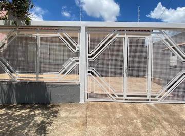 Casa · 150m² · 3 Quartos · 2 Vagas · Casa Reformada e Bem Iluminada com 3 Dormitórios e 1 Suíte
