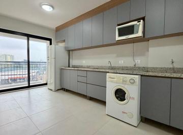Apartamento de 2 quartos, Curitiba · Apto prontinho pra morar no Plus Portão. Aceita caução!