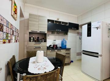 Casa de 3 quartos, Varginha · Casa para venda em Belo Horizonte - Varginha/MG.