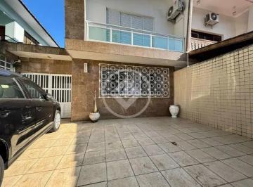Casa · 187m² · 3 Quartos · 8 Vagas · Casa- 3 quartos - Ponta da Praia -Santos