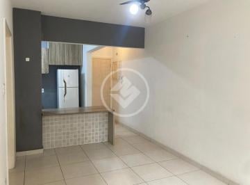 Apartamento · 58m² · 1 Quarto · 1 Vaga · Quadra Mar no Embaré para Locação
