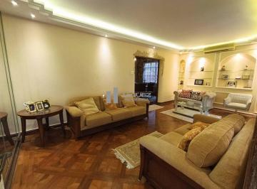 Casa · 264m² · 5 Quartos · 1 Vaga · Alugue uma Verdadeira Mansão Urbana: Casa Mobiliada de 264m² na Rua Sabóia Lima com Piscina, Quadra