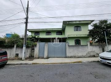 Casa · 232m² · 5 Quartos · 3 Vagas · 3 Casas no mesmo terreno - Bom Viver