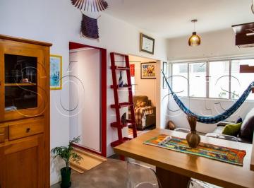 Apartamento · 70m² · 2 Quartos · 1 Vaga · Apartamento à Venda nos Jardins com 70m² Próximo à Paulista e Oscar Freire