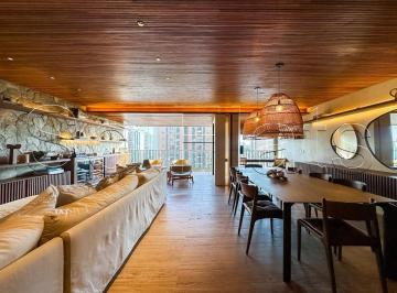 Apartamento · 175m² · 2 Quartos · 2 Vagas · Apartamento de Alto Padrão em Moema com 175m², 2 Suítes e Sofisticação Exclusiva