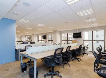 Comercial · 240m² · 4 Vagas · Sala Comercial para venda em Centro de 239.50m² com 4 Garagens