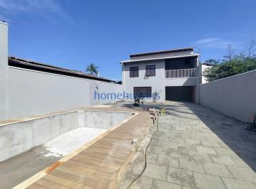Casa · 217m² · 3 Quartos · 2 Vagas · Casa para alugar em Residencial Terra Nova de 217.43m² com 3 Quartos, 1 Suite e 2 Garagens