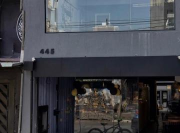 Comercial · 137m² · Casa comercial na Rua Eugênio de Medeiros, N. 445 • 137 m²