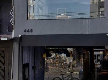 Comercial · 137m² · Casa comercial na Rua Eugênio de Medeiros, N. 445 • 137 m²