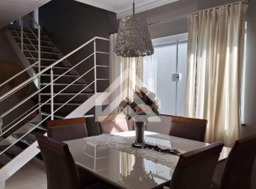 Casa · 401m² · 4 Quartos · 2 Vagas · Casa para venda em Vila Santo Antônio de 401.00m² com 4 Quartos, 2 Suites e 2 Garagens