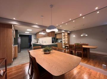 Apartamento · 141m² · 3 Quartos · 2 Vagas · Apartamento para venda em Paraíso Do Morumbi de 141.00m² com 3 Quartos, 3 Suites e 2 Garagens