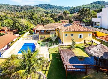 Casa de 5 quartos, Itatiba · Casa para venda em Capela Do Barreiro de 455.00m² com 5 Quartos, 5 Suites e 9 Garagens