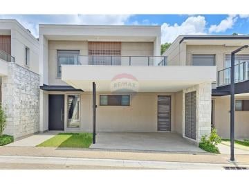 Casa · 230m² · 3 Quartos · 2 Vagas · Casa de Condomínio para venda em Tamboré de 230.00m² com 3 Quartos, 3 Suites e 2 Garagens