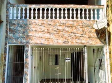 e8baf21a-131e-4e02-9d16-b6f6759c75e9 · Confortável casa para venda em Alvarenga com 6 quartos, 226m²