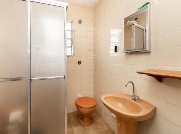 df1dd3fc-3fa6-45c7-8edc-57a63f53a704 · Elegante sobrado para venda em Vila do Encontro com 5 quartos, sendo 1 suíte, 288m²