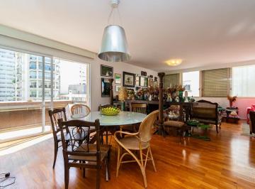 264a3c6b-f937-40ae-b5aa-7d501445502e · Aconchegante apartamento para venda em Santa Cecília com 3 quartos, sendo 1 suíte, 210m²