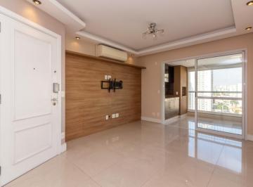 f5892ce6-4b15-43c5-abb4-b03571369afd · Agradável apartamento para venda em Vila Gumercindo com 3 quartos, sendo 1 suíte, 104m²