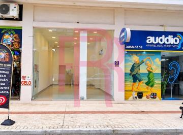 Comercial · 40m² · Sala comercial para locação no Centro de Balneário Camboriú..