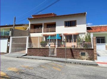 3918_iymtm3_39186a300c83181aa.jpg · Casa de 3 quartos no bairro Areias - 4 vagas