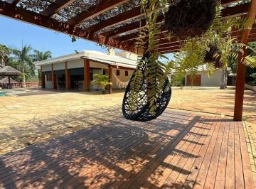 Casa de 4 quartos, Senador Canedo · Belíssima chácara à venda no Condomínio Alta Vista!