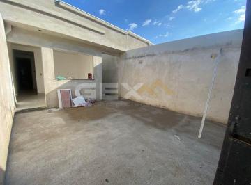 Casa · 80m² · 3 Quartos · 2 Vagas · Casa à Venda no Bairro Padre Eustáquio em Divinópolis MG.