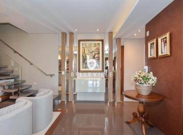 Apartamento · 187m² · 3 Quartos · 3 Vagas · Cobertura Duplex no Bairro Água Verde, próxima ao
