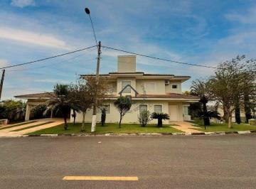 Casa · 238m² · 3 Quartos · 2 Vagas · Casa locação com 3 quartos no Condomínio Terras de São Francisco.