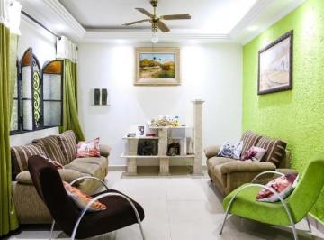 Casa · 138m² · 3 Quartos · 2 Vagas · Sobrado com 3 Dormitórios e Área Gourmet à Venda no Campestre em Santo André