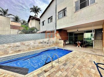Casa · 240m² · 3 Quartos · 2 Vagas · CASA | 3 QUARTOS | 2 VAGAS | BAIRRO SANTA AMÉLIA