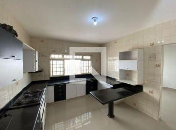 Casa · 240m² · 4 Quartos · 4 Vagas · Casa para Aluguel - Santa Mônica, 4 Quartos, 240 m2 - Uberlândia