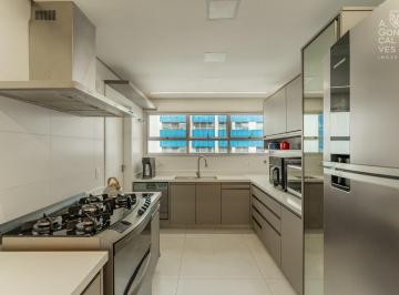 Apartamento · 119m² · 3 Quartos · 2 Vagas · Apartamento no Porto Alegre, 03 Quartos, 02 Vagas, Água Verde, Reformado, Curitiba.