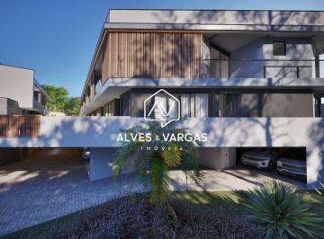 Casa · 247m² · 3 Quartos · 3 Vagas · Casa a venda em condomínio no Jardim Social
