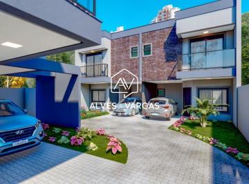 Casa · 114m² · 3 Quartos · 2 Vagas · Sobrado em Condomínio 3 Quartos Uberaba 120m²