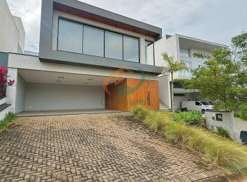 Casa · 263m² · 3 Quartos · 3 Vagas · Casa de Condomínio em Bragança Paulista