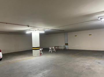 Comercial · 330m² · Box em Floresta