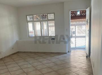 Casa · 90m² · 2 Quartos · 1 Vaga · "Encantador Sobrado p/ Aluguel no Jardim São Paulo"