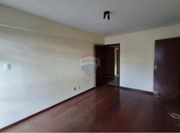Apartamento · 80m² · 1 Quarto · 1 Vaga · Amplo quarto e sala para alugar , com garagem e elevador - no centro perto de todo comércio e serv