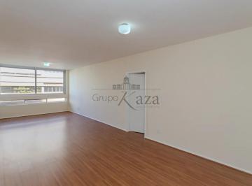 Apartamento · 135m² · 3 Quartos · 1 Vaga · Apartamento - Jardim Paulista - 3 Dormitórios - 135m².