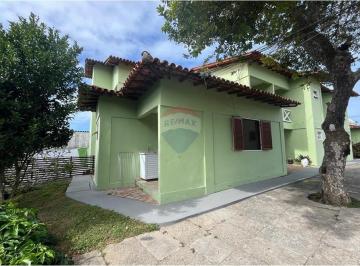 Casa · 36m² · 1 Quarto · 1 Vaga · Casa disponível para locação anual em condomínio na praia de Manguinhos, Búzios.