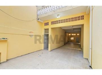 Casa · 4 Quartos · 5 Vagas · Sobrado na Vila Carmela I: 4 dorm. 5 vagas de garagem