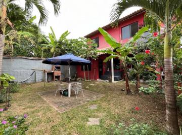 Casa · 32m² · 1 Quarto · 1 Vaga · Casa geminada de 1 quarto com quintal independente à venda em Geribá, Búzios, RGI da área total, opo