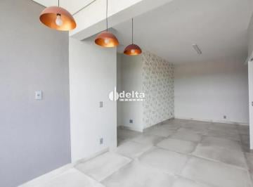 Apartamento · 98m² · 3 Quartos · 2 Vagas · Apartamento com 3 quartos sendo 1 suíte disponível para locação no bairro Martins em Uberlândia-MG