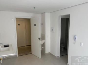 Apartamento · 35m² · 2 Quartos · 1 Vaga · ALUGO APTO 2 DORMITÓRIOS COM VAGA