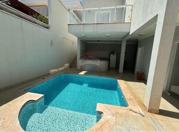 Casa · 244m² · 3 Quartos · 4 Vagas · "Lar dos Sonhos no Jardim Planalto, Paulínia-SP"
