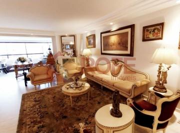 Apartamento · 400m² · 4 Quartos · 4 Vagas · À Venda | Elegância e Privacidade em 400m² | 4 Suítes | 4 Vagas- Chácara Sto Antônio