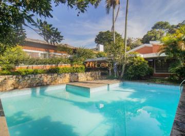 Casa · 312m² · 3 Quartos · 5 Vagas · TUDO QUE SUA FAMÍLIA PRECISA , TRANQUILIDADE, MUITO VERIDE E PRIVACIDADE